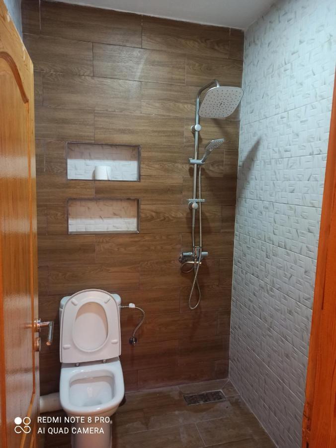 بإقامة الجوهرة *